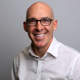 腾讯(00700)2025年第二季度营收1845亿元同比增15% 经营盈利同比增18%