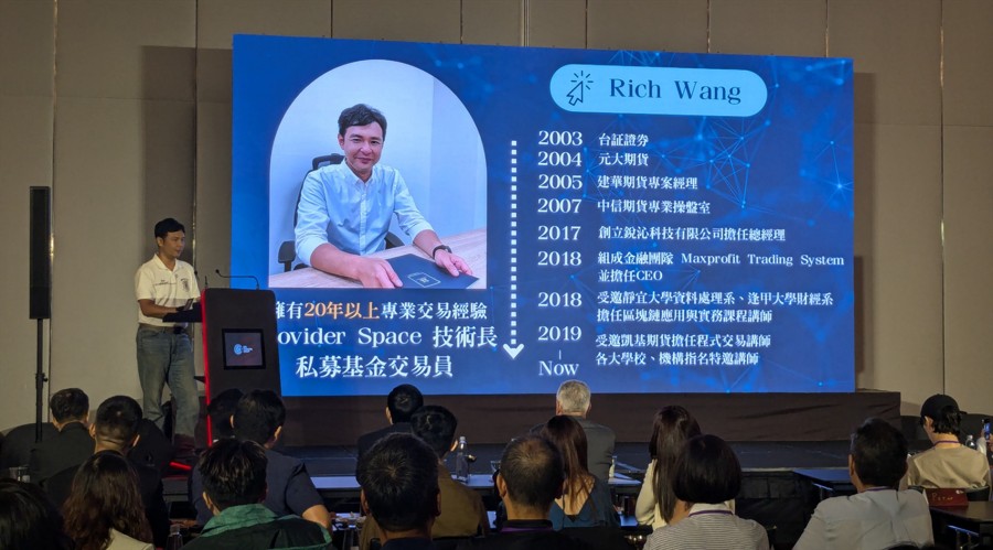 凝心聚力绘就“百千万工程”建设新画卷